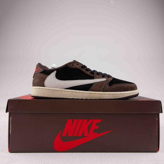 Jordan 1 Retro Low OG SP Travis Scott Mocha - Used - 1602
