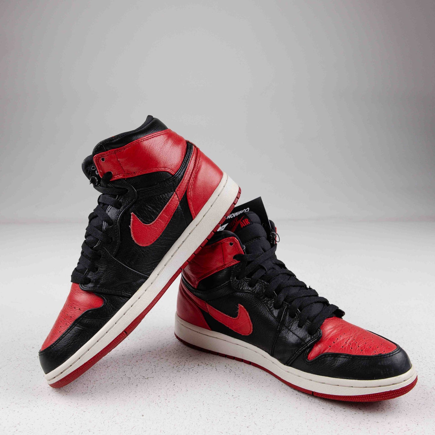 Jordan 1 Retro Banned (B-Grade) (2011) - Used - 3604