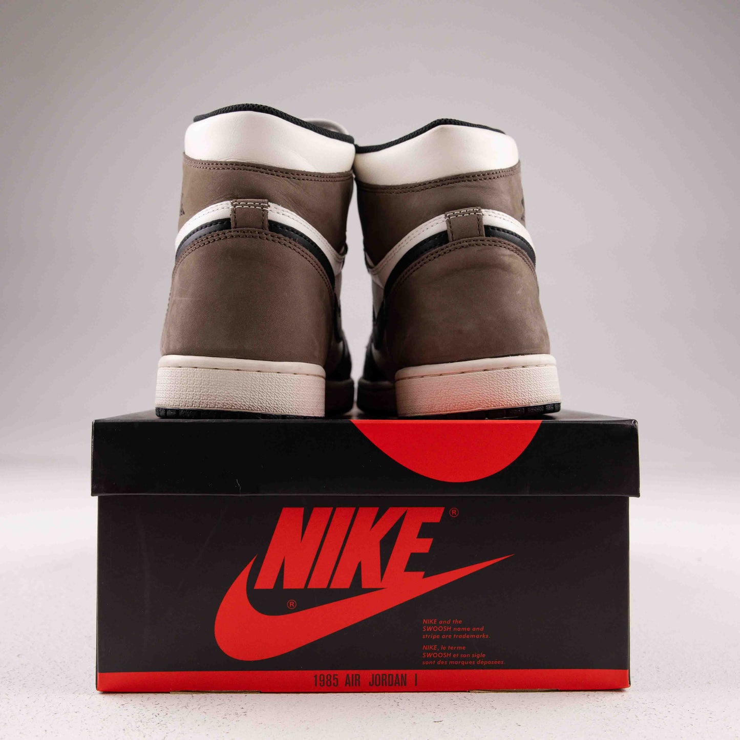 Jordan 1 Retro High Dark Mocha - Used - 4193