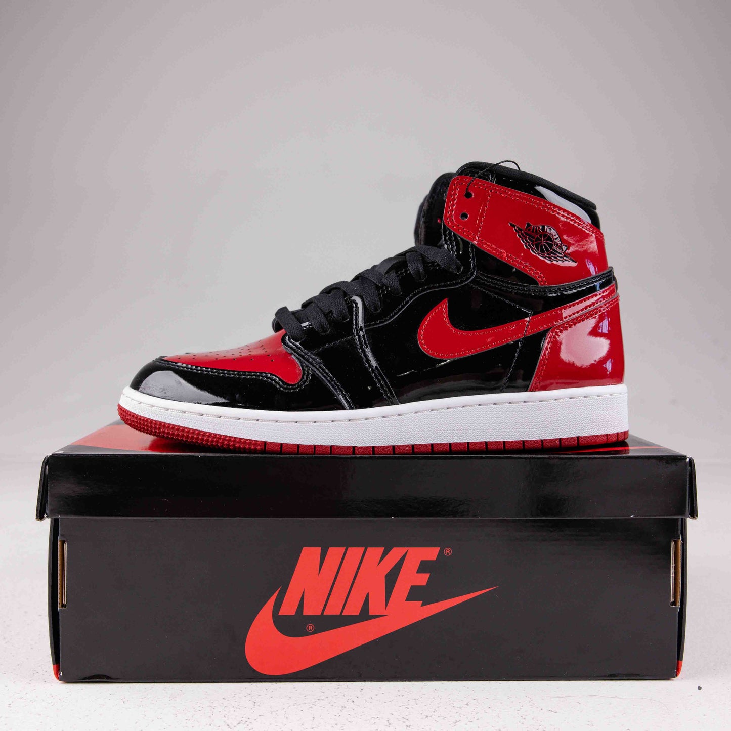 Jordan 1 Retro High OG Patent Bred (GS) - Used - 1562