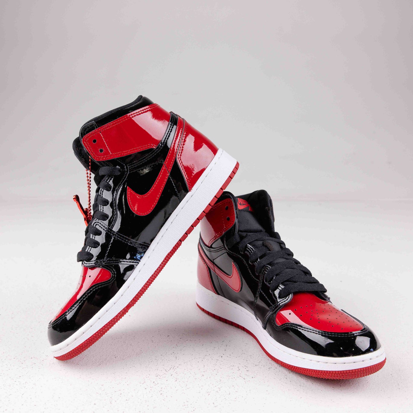 Jordan 1 Retro High OG Patent Bred (GS) - Used - 1562