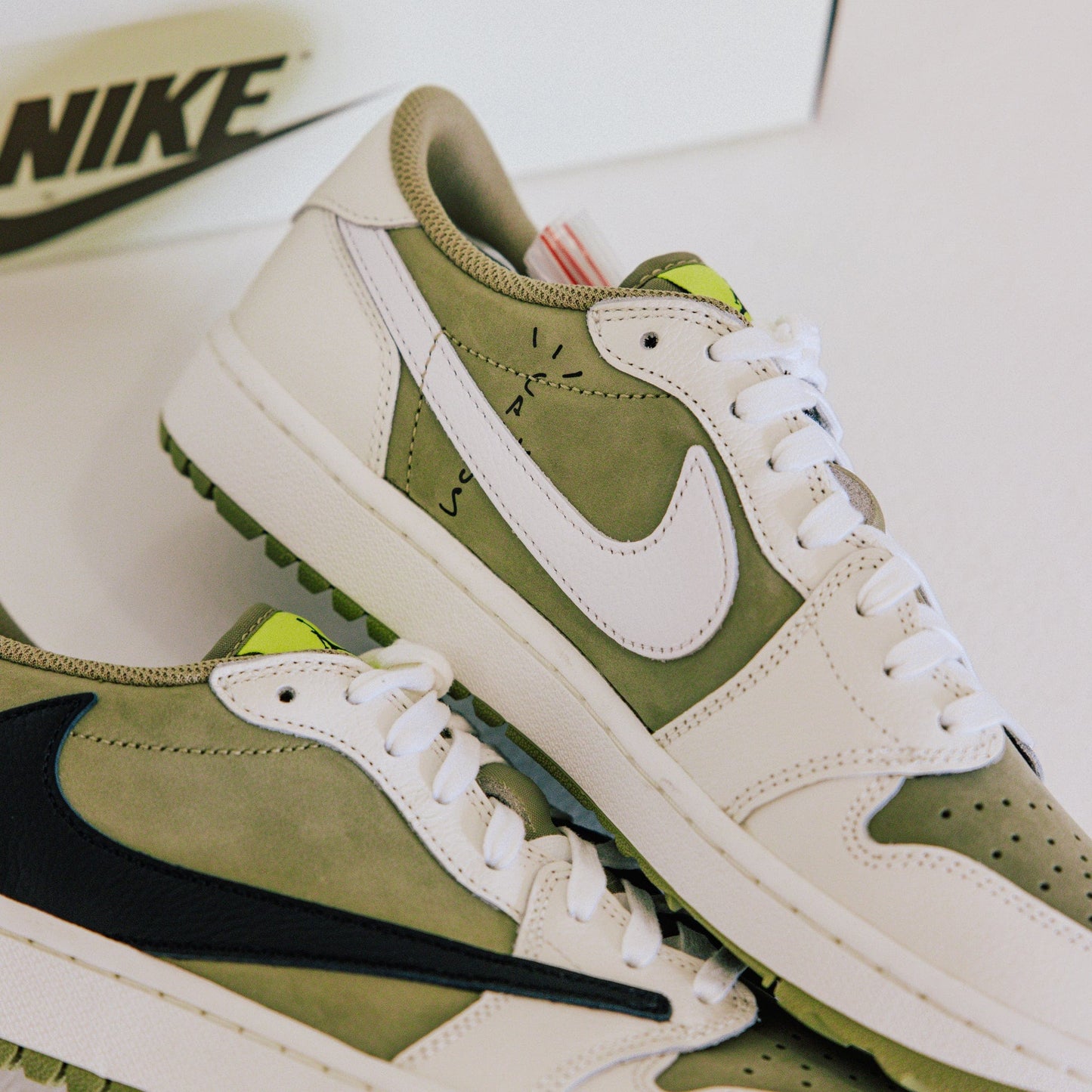 Jordan 1 Retro Low Golf Travis Scott Neutral Olive